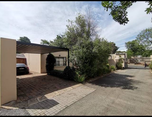 2 BEDROOM PROPERTY TO RENT IN BRYANSTON